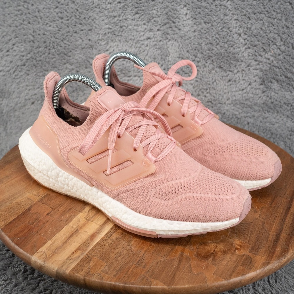 Adidas UltraBoost 22 Womens 8 Wonder Mauve Pink Running Sneaker Shoewear GX5592